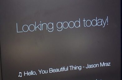 Magic Mirror Build #2 – Getting things to work